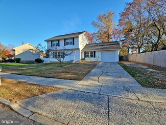 626 Greenbriar Dr, Williamstown, NJ 08094