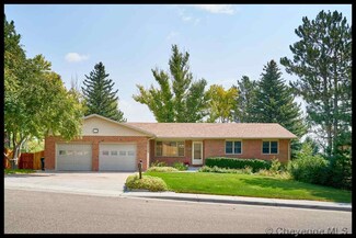 6821 Valley View Place, Cheyenne, WY 82009