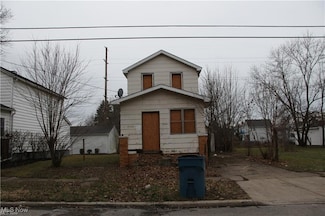 3326 Camden Ave, Lorain, OH 44055
