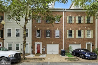 838 Hr Dr SE, Washington, DC 20032