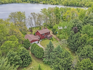 3444 Snowfarm Ln, Allegan, MI 49010
