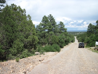 38 & 40 Mockingbird Dr, Tijeras, NM 87059