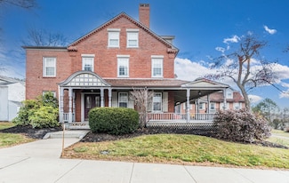 713 Central Ave Unit 1, Dover, NH 03820