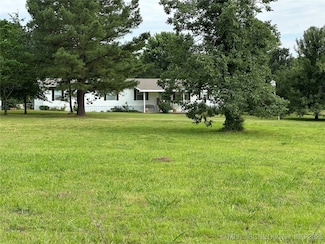 5831 E 93rd St S, Muskogee, OK 74403