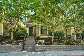 22727 NE 4th Place Unit 117, Sammamish, WA 98074