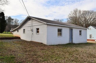 2nd S 12th Ave, Mayodan, NC 27027