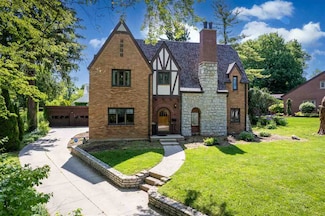 155 S 20th St, Richmond, IN 47374