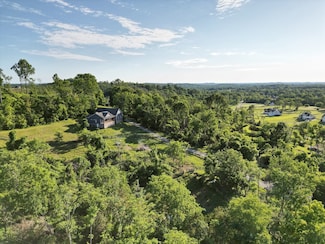 1234 Cliff Amos Rd, Spring Hill, TN 37174