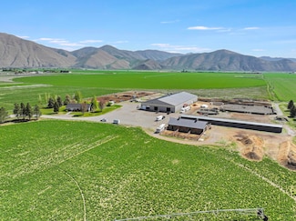 10727 Idaho 75, Bellevue, ID 83313