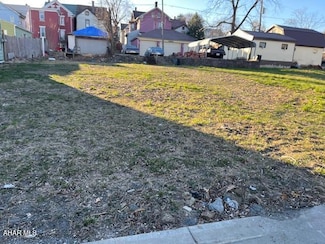 1013 6th Ave, Altoona, PA 16602