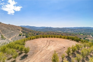 16 Terreno Dr, Temecula, CA 92590