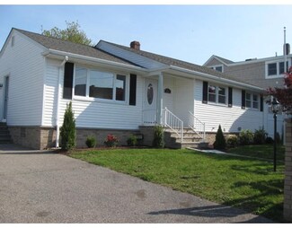 251 Aquidneck St, New Bedford, MA 02744