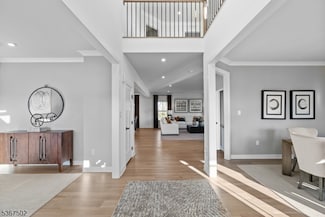 14 Glacier Way, Pittstown, NJ 08867
