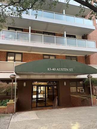 83-40 Austin St Unit 4L, Kew Gardens, NY 11415