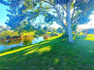 1914 Indian Creek Dr, North Fort Myers, FL 33917