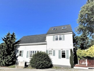 180 Hart St, Taunton, MA 02780