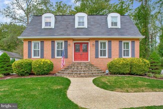 3902 River Club Dr, Edgewater, MD 21037