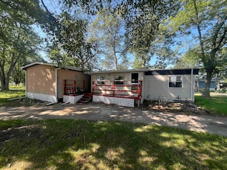 9936 N 490 E, de Motte, IN 46310