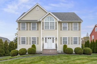 6 Dadak Dr, Dracut, MA 01826