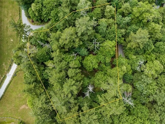 17 Wildflower Dr, Cashiers, NC 28717