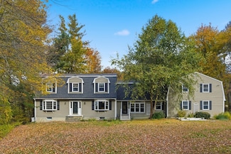 27 Whichita Rd, Medfield, MA 02052
