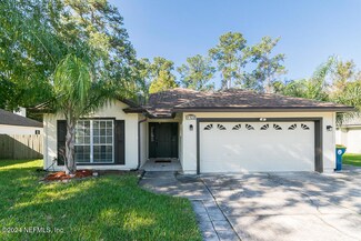 1122 Windy Willows Dr, Jacksonville, FL 32225