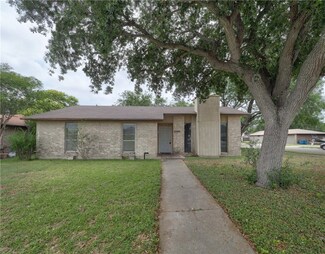 2100 Memorial Pkwy, Portland, TX 78374