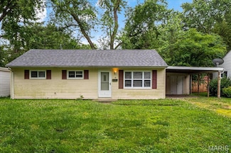14 Lillian Dr, Belleville, IL 62226