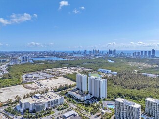 14951 Royal Oaks Ln Unit 2105, North Miami, FL 33181