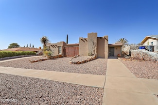 6609 Camino Fuente Dr, El Paso, TX 79912