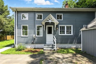 5 Church St Unit R, Broad Brook, CT 06016