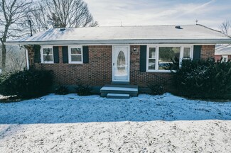 2399 Pleasant Run Rd, Falls of Rough, KY 40119