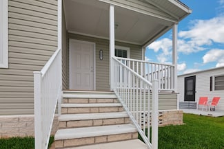 920 S Katie Ave, Avon Park, FL 33825