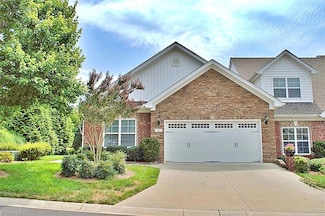 801 Queensbury Dr, Winston Salem, NC 27127