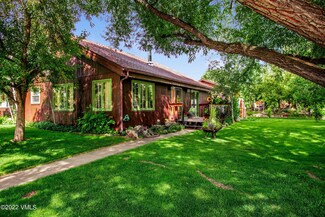 112 Riverview Rd, Gypsum, CO 81637
