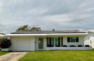 9712 36th St N, Pinellas Park, FL 33782