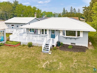 1729 9th Ave, Two Harbors, MN 55616