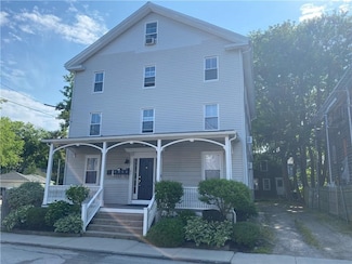 14 Brinley St Unit 5, Newport, RI 02840