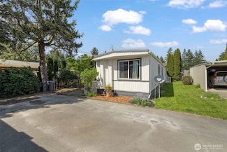 512 SW Berry Lake Rd Unit 24, Port Orchard, WA 98367