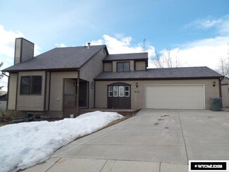 613 Lucille Cir, Evanston, WY 82930