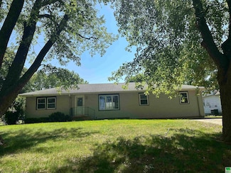 503 Walnut St, Early, IA 50535