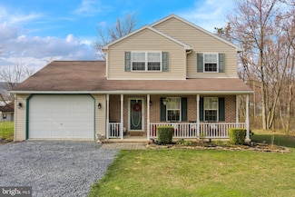 114 Ruth St, Hamburg, PA 19526