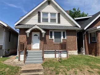 2217 Mccausland Ave, Saint Louis, MO 63143