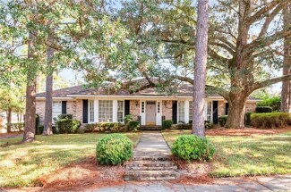 1005 Westbury Dr, Mobile, AL 36609