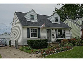 111 Thorncliff Rd, Buffalo, NY 14223