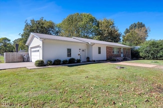 410 E Gum St, Walnut Ridge, AR 72476