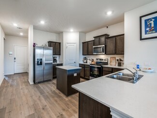 6428 Shoreline Ln, Princeton, TX 75407