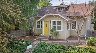2003 Upton Ave N, Minneapolis, MN 55411