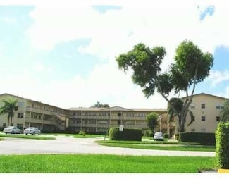 300 Fanshaw H Unit 300 Fanshaw H, Boca Raton, FL 33434