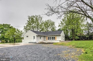 150 W Governor Rd, Hershey, PA 17033